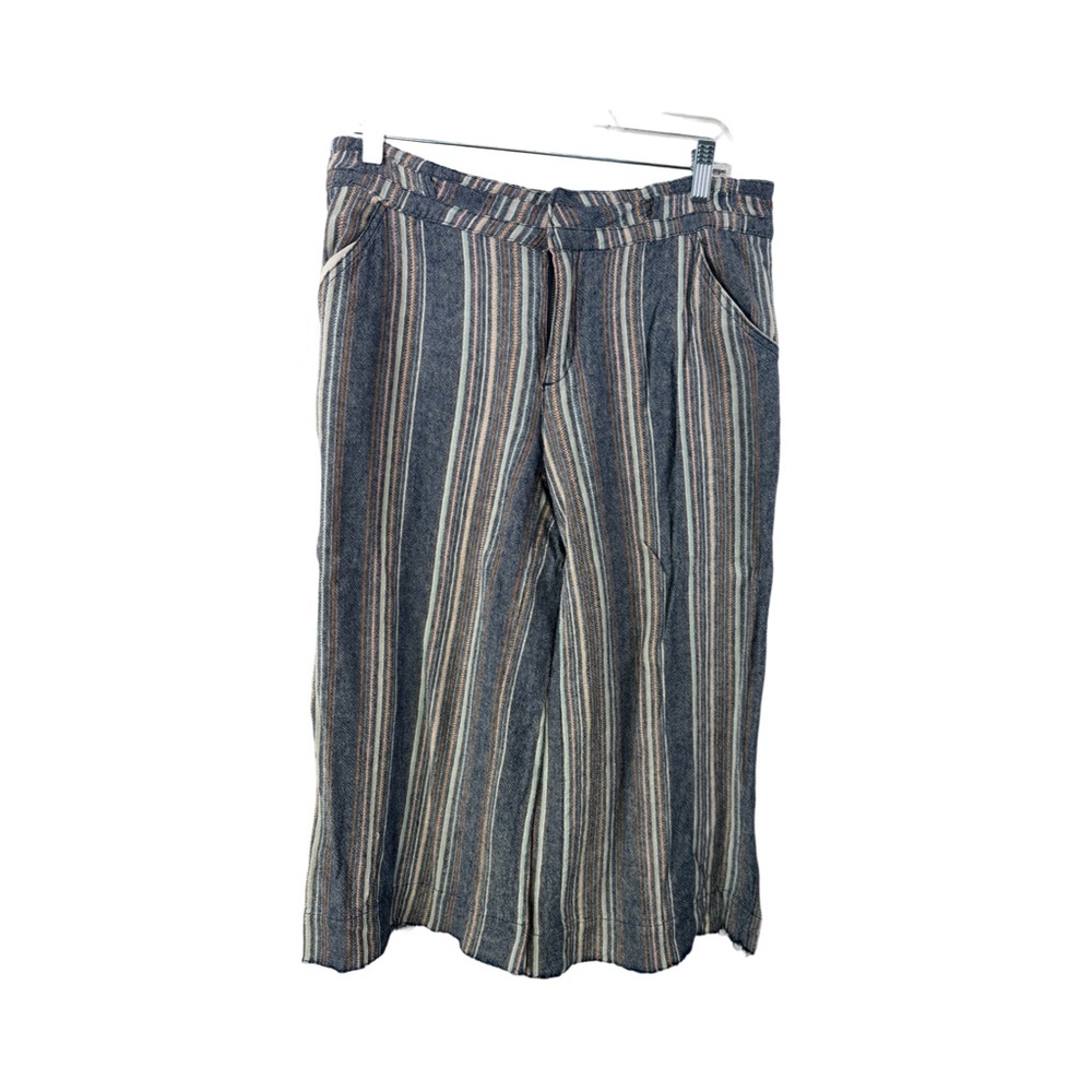 Democracy Frayed Hem Cropped Striped Pants Linen Blend Blue Cottage -Coastal